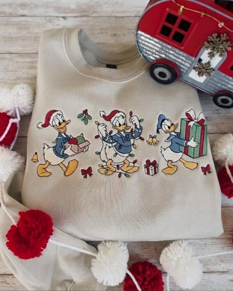 Donald Duck Christmas Embroidered Sweatshirt, Donald Holiday Crewneck, Disney Christmas Embroidery T-shirt, Festive Xmas Gift