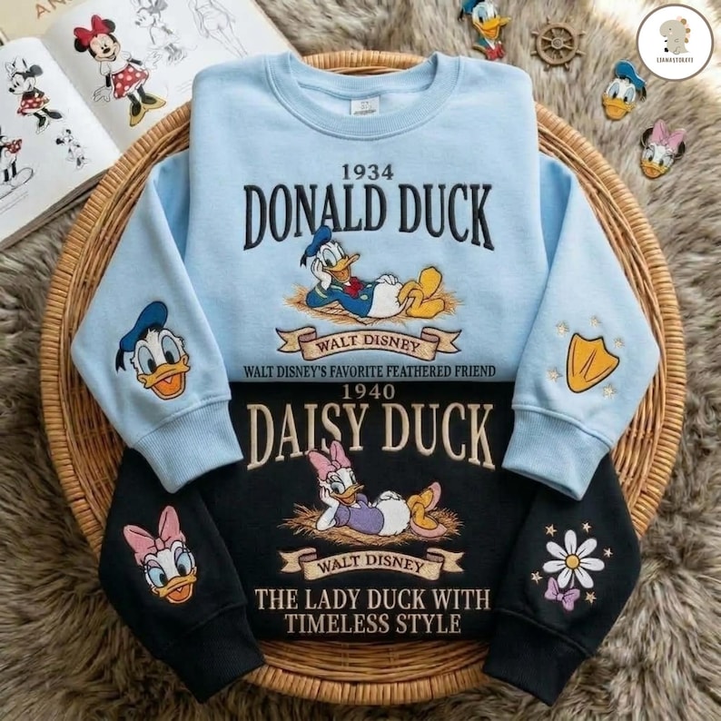 Donald Duck And Daisy Duck Embroidered Sweatshirt, Vintage Disney-land Couple Duck Crewneck, Cartoon Duck Sleeve Embroidery Shirt