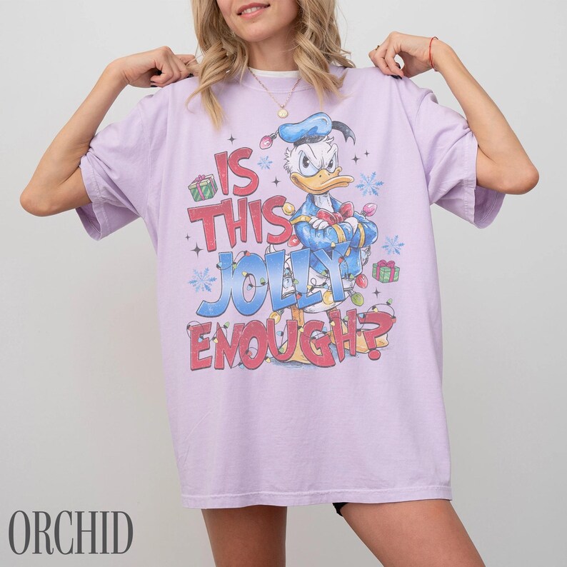 Vintage Donald Duck Christmas Shirt, Disney Tis The Season Holiday Shirt, Very Merry Christmas Family Matching Trip Tee for Disney Park 2026