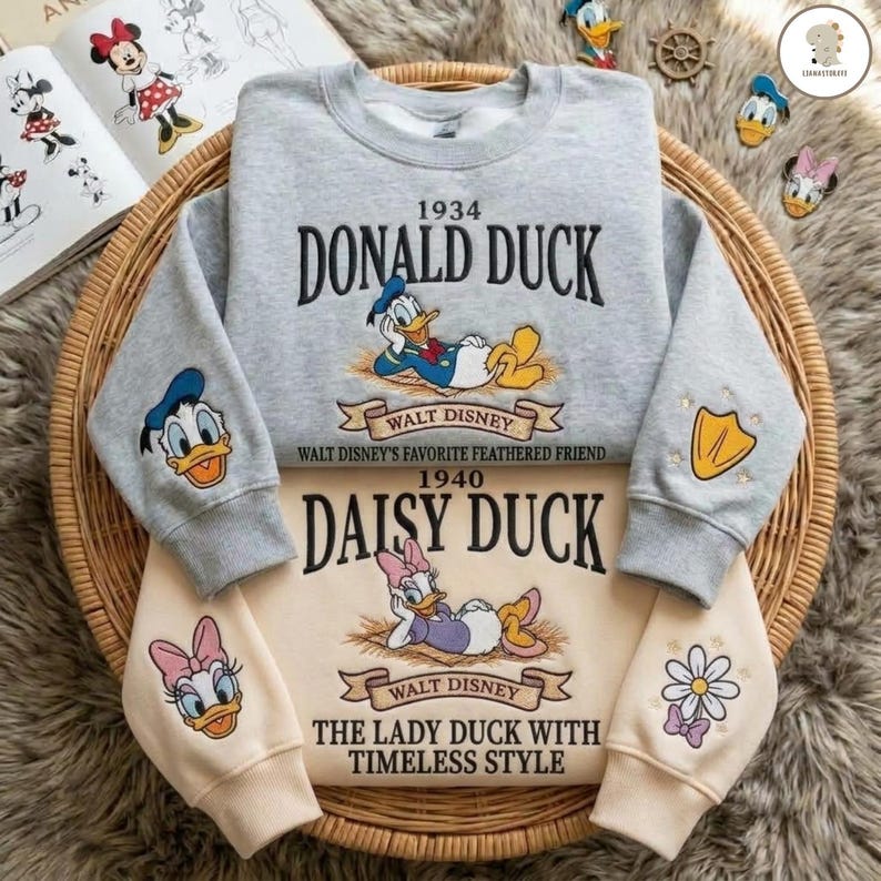 Donald Duck And Daisy Duck Embroidered Sweatshirt, Vintage Disney-land Couple Duck Crewneck, Cartoon Duck Sleeve Embroidery Shirt