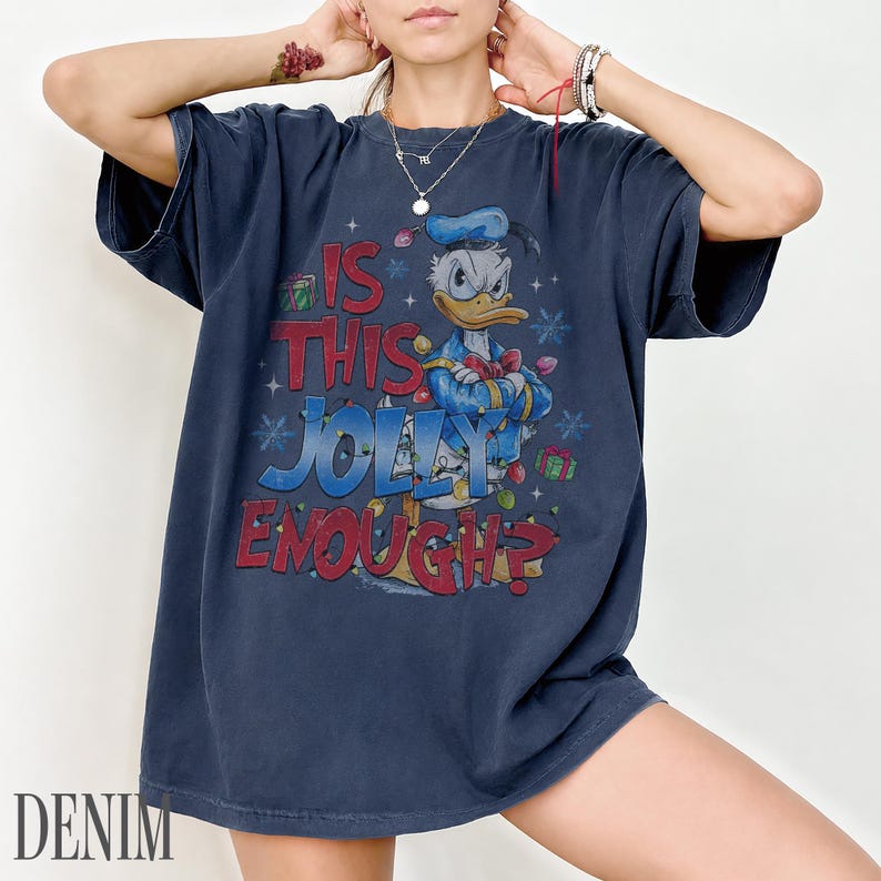 Vintage Donald Duck Christmas Shirt, Disney Tis The Season Holiday Shirt, Very Merry Christmas Family Matching Trip Tee for Disney Park 2026
